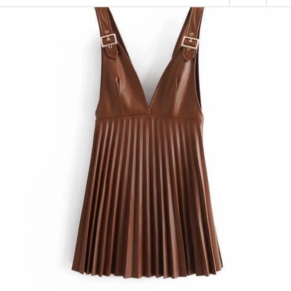 NWT Zara Faux Leather Pinafore Mini Dress - Picture 2 of 11